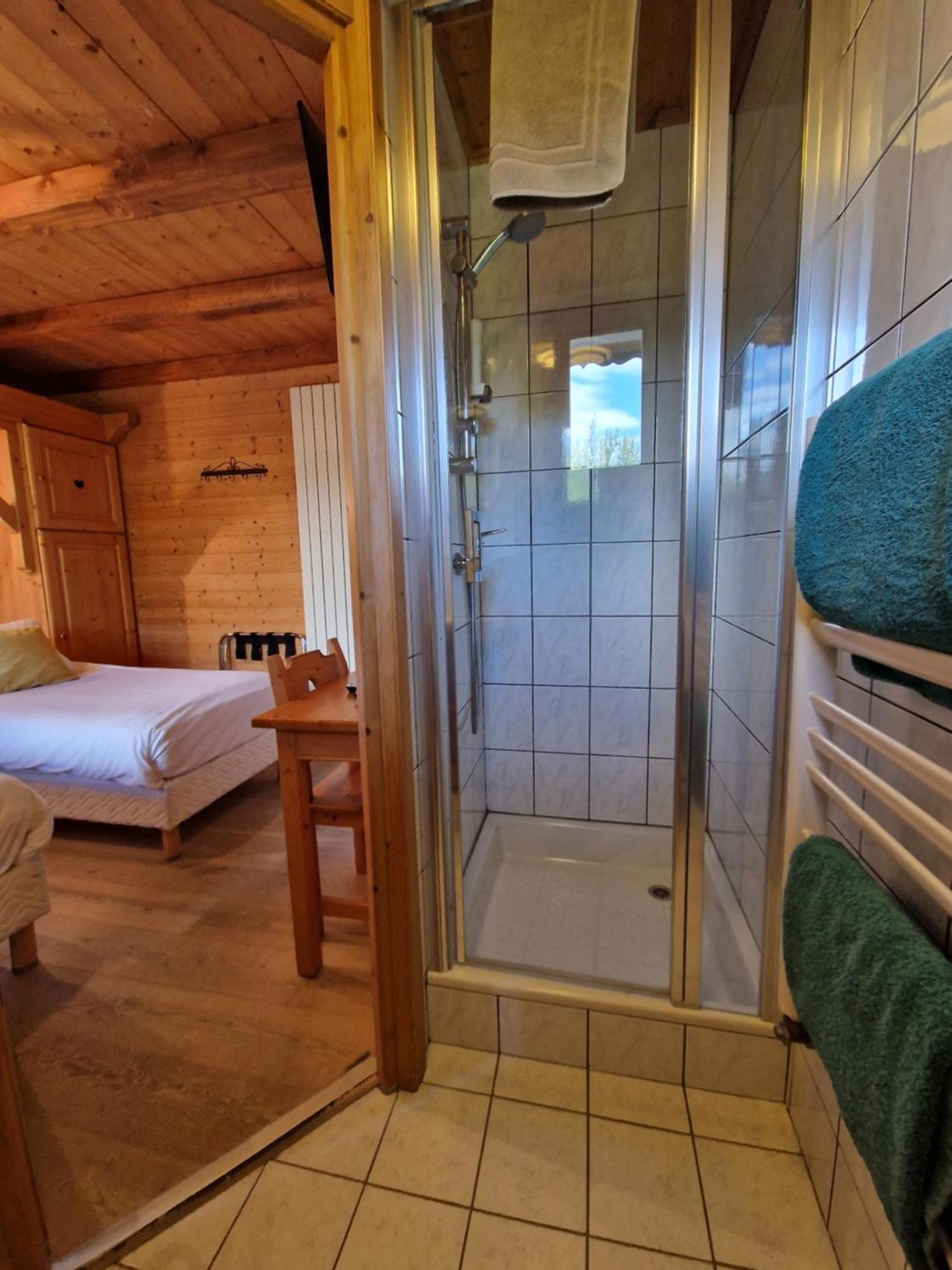 Fleur Des Neiges Hotel Morzine Phòng bức ảnh