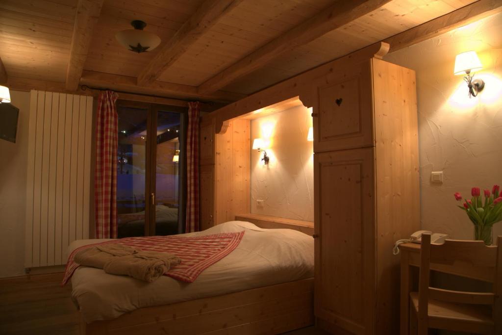 Fleur Des Neiges Hotel Morzine Phòng bức ảnh